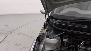 Used 2015 Hyundai Elite i20 Magna 1.2 Petrol Manual engine ENGINE RIGHT SIDE HINGE & APRON VIEW