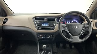 Used 2018 Hyundai Elite i20 Sportz 1.2 Petrol Manual interior DASHBOARD VIEW
