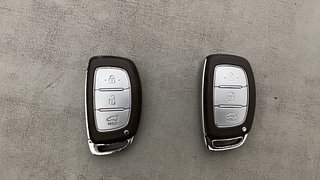 Used 2017 Hyundai i20 Active [2015-2020] 1.2 SX Petrol Manual extra CAR KEY VIEW