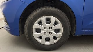 Used 2018 Hyundai Elite i20 Sportz 1.2 Petrol Manual tyres LEFT FRONT TYRE RIM VIEW