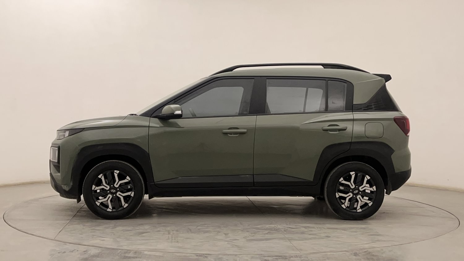 New Hyundai Exter exterior LEFT SIDE VIEW