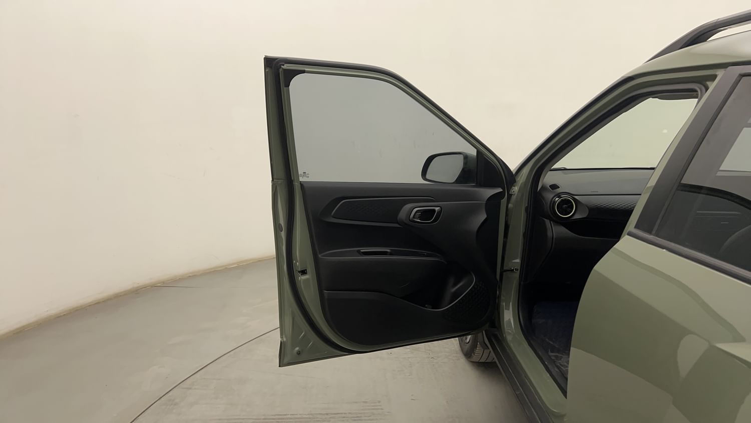 New Hyundai Exter interior LEFT FRONT DOOR OPEN VIEW