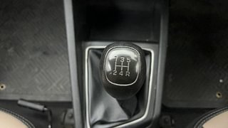 Used 2018 Hyundai Elite i20 Sportz 1.2 Petrol Manual interior GEAR  KNOB VIEW