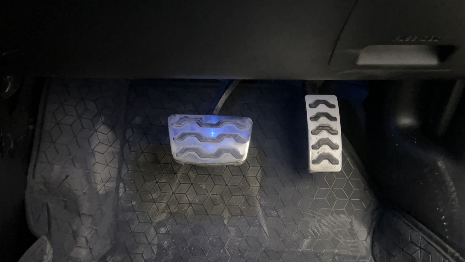 New Hyundai Exter interior PEDALS VIEW