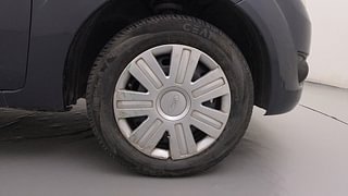 Used 2011 Ford Figo Duratorq Diesel EXI 1.4 Diesel Manual tyres RIGHT FRONT TYRE RIM VIEW