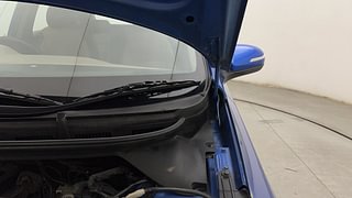 Used 2018 Hyundai Elite i20 Sportz 1.2 Petrol Manual engine ENGINE LEFT SIDE HINGE & APRON VIEW