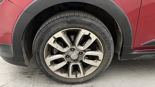 Used 2017 Hyundai i20 Active [2015-2020] 1.2 SX Petrol Manual tyres LEFT FRONT TYRE RIM VIEW