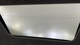 Used 2021 Skoda Kushaq Style 1.5L TSI MT Petrol Manual top_features Sunroof