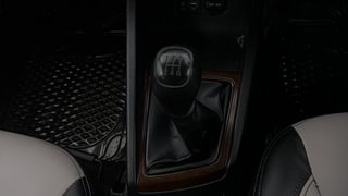 Used 2015 Hyundai Elite i20 Magna 1.2 Petrol Manual interior GEAR  KNOB VIEW