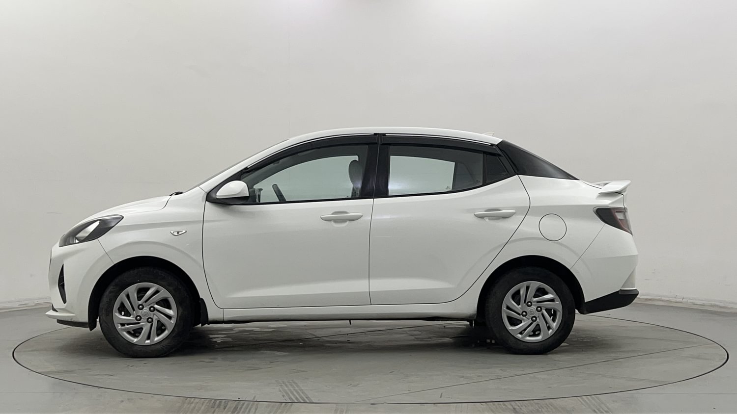 New Hyundai Aura exterior LEFT SIDE VIEW