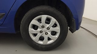 Used 2015 Hyundai Elite i20 Sportz 1.4 CRDI Diesel Manual tyres LEFT REAR TYRE RIM VIEW