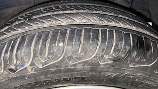 Used 2015 Hyundai Elite i20 Sportz 1.4 CRDI Diesel Manual tyres LEFT REAR TYRE TREAD VIEW
