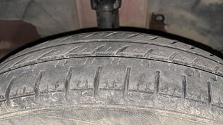 Used 2017 Renault Kwid RXT Petrol Manual tyres RIGHT FRONT TYRE TREAD VIEW
