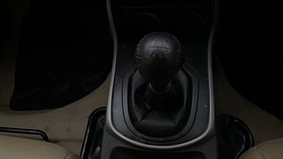 Used 2017 Honda City ZX Diesel Diesel Manual interior GEAR  KNOB VIEW