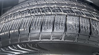 Used 2021 Ford EcoSport Titanium + 1.5L Ti-VCT AT Petrol Automatic tyres RIGHT FRONT TYRE TREAD VIEW