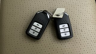 Used 2017 Honda City ZX Diesel Diesel Manual extra CAR KEY VIEW
