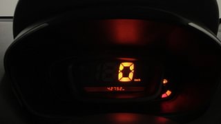 Used 2017 Renault Kwid RXT Petrol Manual interior CLUSTERMETER VIEW
