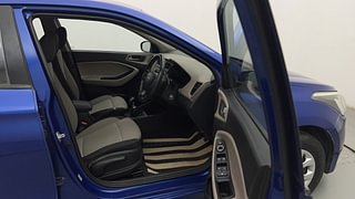 Used 2015 Hyundai Elite i20 Sportz 1.4 CRDI Diesel Manual interior RIGHT SIDE FRONT DOOR CABIN VIEW