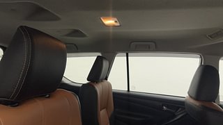 Used 2017 Toyota Innova Crysta 2.8 GX AT 7 STR Diesel Automatic top_features Rear reading lamp