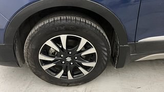 Used 2022 Maruti Suzuki S-Cross Zeta Petrol Manual tyres LEFT FRONT TYRE RIM VIEW