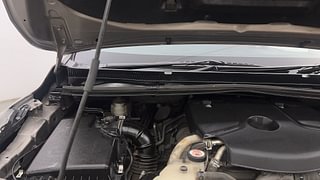 Used 2017 Toyota Innova Crysta 2.8 GX AT 7 STR Diesel Automatic engine ENGINE RIGHT SIDE HINGE & APRON VIEW