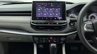Used 2021 Jeep Compass Longitude (O) 1.4 Petrol AT Petrol Automatic interior MUSIC SYSTEM & AC CONTROL VIEW