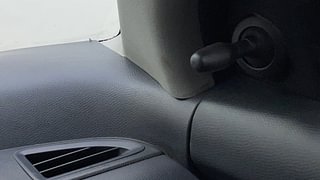 Used 2011 Maruti Suzuki Swift [2007-2011] VXi Petrol Manual top_features Adjustable ORVM