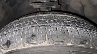 Used 2021 Jeep Compass Longitude (O) 1.4 Petrol AT Petrol Automatic tyres RIGHT FRONT TYRE TREAD VIEW