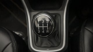 Used 2022 Maruti Suzuki S-Cross Zeta Petrol Manual interior GEAR  KNOB VIEW