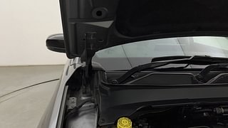 Used 2021 Jeep Compass Longitude (O) 1.4 Petrol AT Petrol Automatic engine ENGINE RIGHT SIDE HINGE & APRON VIEW