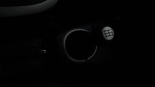 Used 2011 Maruti Suzuki Swift [2007-2011] VXi Petrol Manual interior GEAR  KNOB VIEW