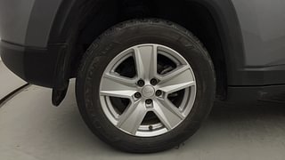 Used 2021 Jeep Compass Longitude (O) 1.4 Petrol AT Petrol Automatic tyres RIGHT REAR TYRE RIM VIEW
