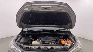 Used 2017 Toyota Innova Crysta 2.8 GX AT 7 STR Diesel Automatic engine ENGINE & BONNET OPEN FRONT VIEW