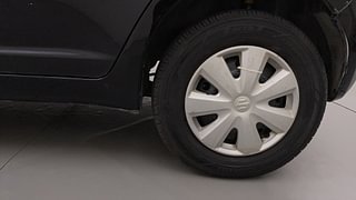 Used 2011 Maruti Suzuki Swift [2007-2011] VXi Petrol Manual tyres LEFT REAR TYRE RIM VIEW