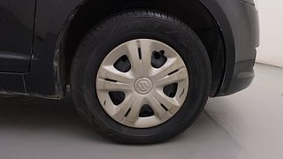 Used 2011 Maruti Suzuki Swift [2007-2011] VXi Petrol Manual tyres RIGHT FRONT TYRE RIM VIEW