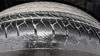 Used 2023 Maruti Suzuki Grand Vitara Alpha Smart Hybrid Petrol Manual tyres RIGHT FRONT TYRE TREAD VIEW