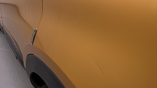 Used 2021 Renault Triber RXZ AMT Petrol Automatic dents MINOR DENT