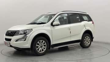 2016 Mahindra XUV500 W10 AT