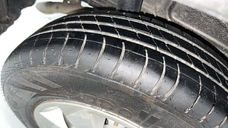 Used 2021 Maruti Suzuki Wagon R 1.0 [2019-2022] LXI CNG Petrol+cng Manual tyres RIGHT REAR TYRE TREAD VIEW