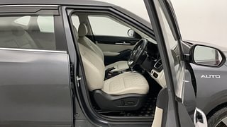 Used 2020 Kia Seltos [2019-2021] HTX Plus AT D Diesel Automatic interior RIGHT SIDE FRONT DOOR CABIN VIEW