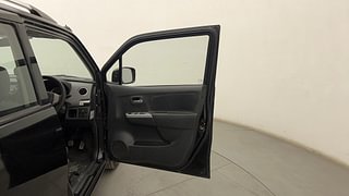 Used 2012 Maruti Suzuki Wagon R 1.0 [2010-2019] VXi Petrol Manual interior RIGHT FRONT DOOR OPEN VIEW