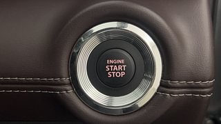 Used 2023 Maruti Suzuki Grand Vitara Alpha Smart Hybrid Petrol Manual top_features Keyless start