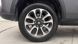 Used 2023 Maruti Suzuki Grand Vitara Alpha Smart Hybrid Petrol Manual tyres RIGHT REAR TYRE RIM VIEW