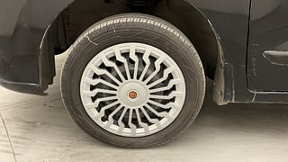 Used 2012 Maruti Suzuki Wagon R 1.0 [2010-2019] VXi Petrol Manual tyres LEFT FRONT TYRE RIM VIEW