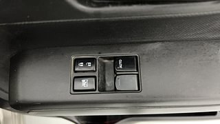 Used 2021 Maruti Suzuki Wagon R 1.0 [2019-2022] LXI CNG Petrol+cng Manual top_features Power windows