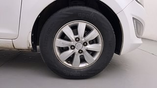 Used 2014 Hyundai i20 Asta 1.4 CRDI Diesel Manual tyres RIGHT FRONT TYRE RIM VIEW