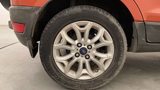 Used 2017 Ford EcoSport Titanium+ 1.5L TDCi Diesel Manual tyres RIGHT REAR TYRE RIM VIEW