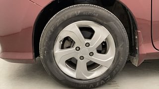 Used 2015 Honda City VX (O) MT Petrol Manual tyres LEFT FRONT TYRE RIM VIEW