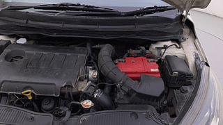 Used 2014 Hyundai i20 Asta 1.4 CRDI Diesel Manual engine ENGINE LEFT SIDE HINGE & APRON VIEW