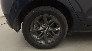 Used 2022 Hyundai Grand i10 Nios Sportz 1.2 Kappa VTVT CNG Petrol+cng Manual tyres RIGHT REAR TYRE RIM VIEW